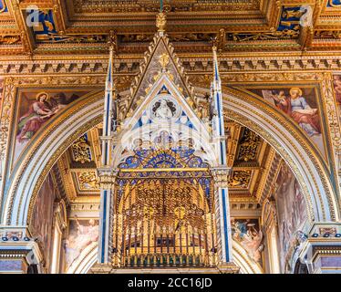Italien, Rom, Lateranviertel, Kathedrale San Giovanni in Laterano Stockfoto
