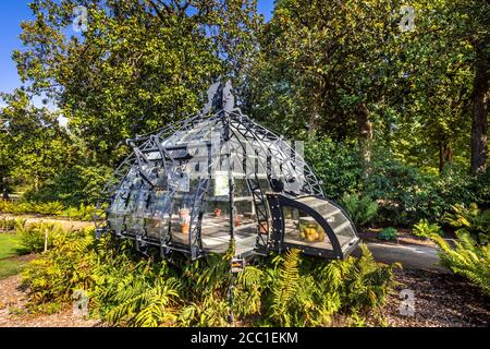 'La Vitrine Mécanique' im Jardin des Plantes - Nantes, Loire-Atlantique, Frankreich. Stockfoto