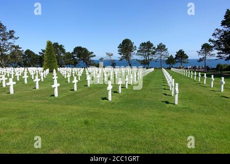 Normandie, Frankreich: August 2020: Der amerikanische Friedhof und das Denkmal der Normandie ist ein Friedhof und ein Denkmal für den Zweiten Weltkrieg in Colleville-sur-Mer, Normandie, Fr. Stockfoto