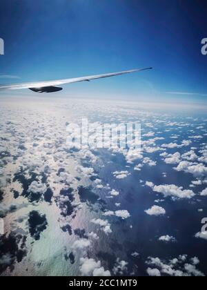 FLIEGEN SIE ÜBER MARTINIQUE Stockfoto