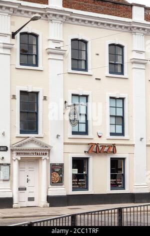 Die geschlossene Zizzi Restaurant in Salisbury "vorsorglich" in Verbindung mit den großen Zwischenfall mit einer Ex-russischen Spion Stockfoto