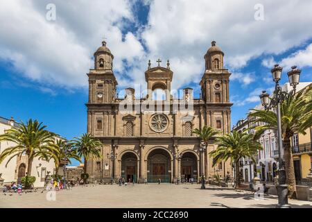 Spanien, Gran Canaria, Las Palmas, Blick auf die Kathedrale Santa Ana Stockfoto