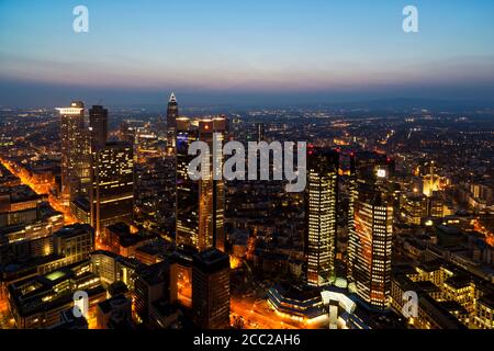 Deutschland, Franfurt, Blick auf die Stadt bei Nacht Stockfoto