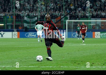 Mailand Italien, 07. März 2007,' SAN SIRO' Stadion, UEFA Champions League 2006/2007 , AC Mailand - FC Celtic : Clarence Seedorf in Aktion während des Spiels Stockfoto