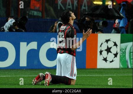 Mailand Italien , 02. Mai 2007, 'SAN SIRO' Stadion, UEFA Champions League 2006/2007, AC Mailand - FC Manchester United: Kaka feiert nach dem Tor Stockfoto