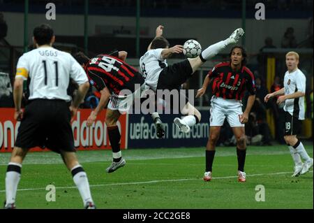 Mailand Italien , 02. Mai 2007, 'SAN SIRO' Stadion, UEFA Champions League 2006/2007, AC Mailand - FC Manchester United: Wayne Rooney in Aktion während des Spiels Stockfoto