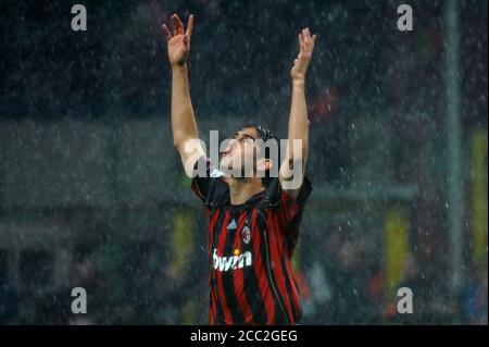 Mailand Italien , 02. Mai 2007, 'SAN SIRO' Stadion, UEFA Champions League 2006/2007, AC Mailand - FC Manchester United: Kaka feiert nach dem Tor Stockfoto