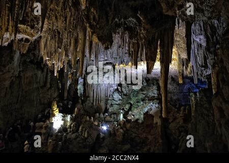 Innenansicht der spektakulären Neptun-Grotte in der Nähe von Alghero, Italien Stockfoto