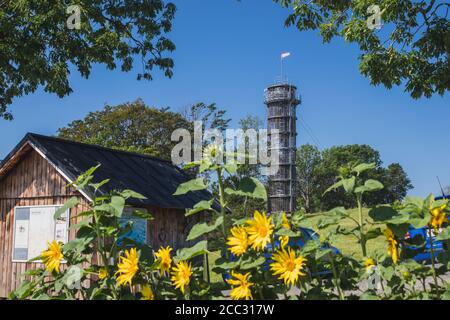 Leuchtturm JARA Cimrman - Aussichtsturm aus Holz in Prichovice, Tschechische republik Stockfoto