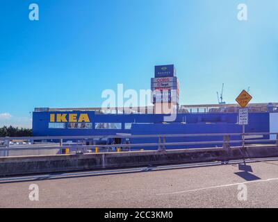 Blick auf Ikea Rhodes von Homebush Bay Dr auf einem Sonniger Herbstnachmittag Stockfoto