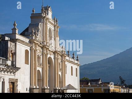 Saint Joseph Cathedral / St. James Cathedral San Joseph Parish in der Stadt Antigua Guatemala, Sacatepéquez Department, Guatemala, Mittelamerika Stockfoto