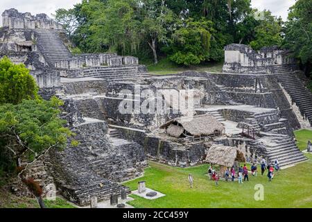 Nord Akropolis von Tikal / Yax Mutal, alte Maya-Stadt in der Nähe der Stadt Flores, Petén Department, Guatemala, Mittelamerika Stockfoto