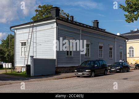 Wohngebäude aus Holz in Porvoo, Finnland Stockfoto