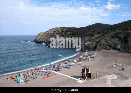 Blick auf den Strand von Argentiera im Norden Sardiniens, Italien Stockfoto