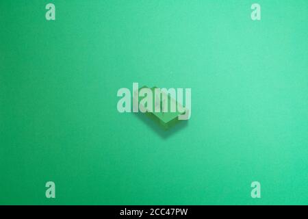 Symbol für vollständig geladenen Akku mit grünem Hintergrund. 3D-Rendering. Stockfoto