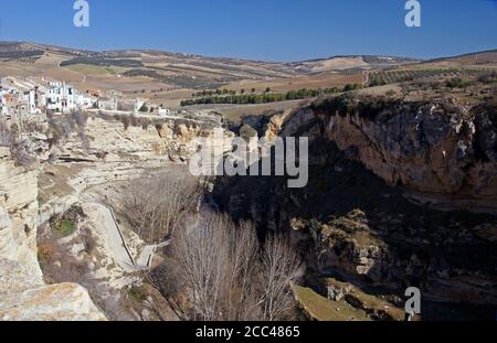 Granada Provinz in Spanien: Die Schlucht Tajos de Alhama de Granada, in der Nähe der Stadt Alhama de Granada Stockfoto
