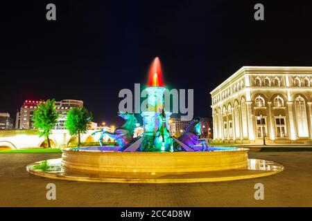 Drei Pferdebrunnen im Museum des mazedonischen Kampfes im Zentrum von Skopje, Nordmakedonien. Stockfoto