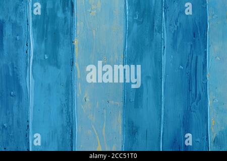 Blau bemalte Holzwand, Textur. Rustikales Naturholz vertikale Bretter mit Rissen, Kratzer für Hintergrund mit Platz für Text Stockfoto