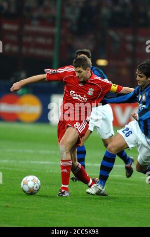 Mailand Italien, 11. März 2008,' G.Meazza' Stadion, UEFA Champions League 2007/2008 ,FC Inter - FC Liverpool : Steven Gerrard in Aktion während des Spiels Stockfoto