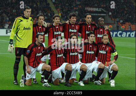 Mailand Italien, 24. Oktober 2007,' SAN SIRO' Stadion, UEFA Champions League 2007/2008 , AC Mailand - FC Shakhtar : die Mailänder Spieler vor dem Spiel Stockfoto