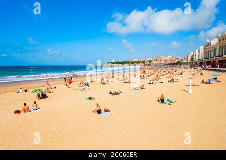 La Grande Plage ist ein öffentlicher Strand in Biarritz Stadt am Golf von Biskaya an der Atlantikküste in Frankreich Stockfoto