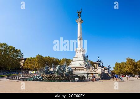 Die girondisten Monument befindet sich am Place des Quinconces Square im Zentrum von Bordeaux in Frankreich. Stockfoto