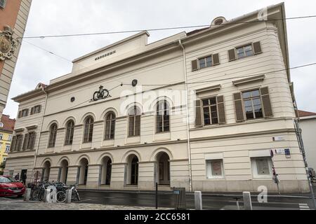 Graz, Österreich. August 2020. Die Außenansicht des Grazer Nationaltheaters Stockfoto