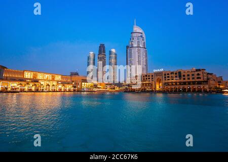DUBAI, VAE - 25. FEBRUAR 2019: Die Dubai Mall ist das zweitgrößte Einkaufszentrum der Welt in Dubai in den Vereinigten Arabischen Emiraten entfernt Stockfoto