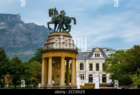 Reiterstatue, Delville Wood Memorial vor dem Iziko South African Museum, Kapstadt, Südafrika Stockfoto