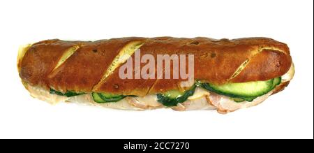 Köstliches Sandwich mit Fleisch und frischem Gemüse isoliert auf weißem Hintergrund. Frisches Baguette. Klassische BLT-Sandwiches. Nahaufnahme. Stockfoto