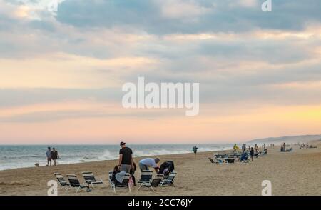 Strandfeuer am Strand in Montauk, NY Stockfoto