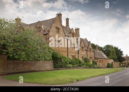 Häuser im Oxfordshire Dorf Adderbury in england Stockfoto