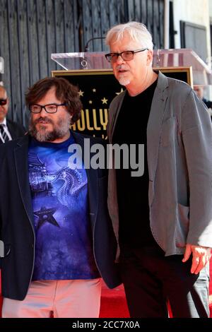 LOS ANGELES - SEP 18: Jack Black, Tim Robbins bei der Jack Black Star Zeremonie auf dem Hollywood Walk of Fame am 18. September 2018 in Los Angeles, CA Stockfoto