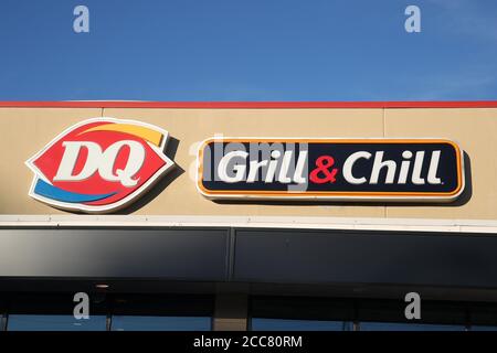 DQ Grill und Kühlschild. London Ontario Kanada Luke Durda/Alamy Stockfoto