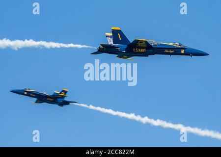 Die tollen Blue Angels haben eine tolle Flugshow gezeigt. Stockfoto