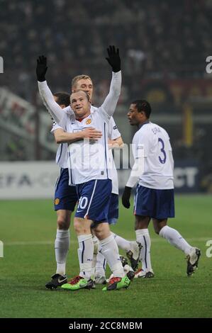 Mailand Italien , 16. Februar 2010, 'SAN SIRO' Stadion, UEFA Champions League 2009/2010, AC Mailand - FC Manchester United : Wayne Rooney feiert nach dem Tor Stockfoto