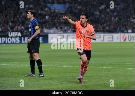 Mailand, Italien, 20. April 2010, 'G.MEAZZA SAN SIRO' Stadion, UEFA Champions League 2009/2010, FC Inter - FC Barcelona: McDonald Mariga feiert nach dem Tor Stockfoto