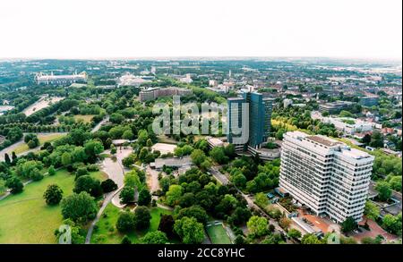Dortmund, Deutschland - Juni 2019: Dortmunder Landschaft vom Florian Tower ist Florian ein Telekommunikationsturm Stockfoto