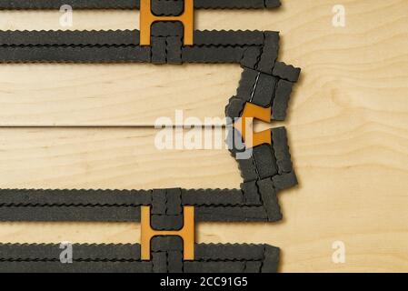 Stanzformen Form - Polygraph Industrie, zum Schneiden und Falten von Papier oder Karton zum Verpacken. Verpackung Produktion Stanzform. Stockfoto