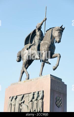 Das Denkmal des ersten kroatischen Königs Tomislav, König Tomislav, befindet sich auf dem Platz des Königs Tomislav in Zagreb Stockfoto