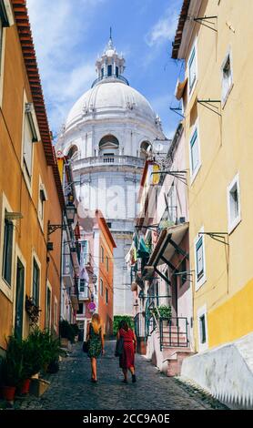 National Pantheon, auch bekannt als die Kirche Santa Engracia, ist ein Denkmal aus dem 17. Jahrhundert in Lissabon, Portugal Stockfoto