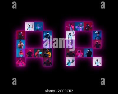 Collage von Porträts von 14 jungen emotionalen Menschen auf mehrfarbigem Hintergrund in Neonlicht mit AR-Schriftzug. Konzept der modernen Technologien, Social Media, Verbindung, Gaming, online, interaktiv. Stockfoto