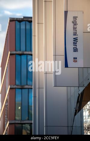 Ingkarni Wardli & Braggs Gebäude an der University of Adelaide Bei Dämmerung Stockfoto