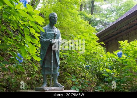 Iwate, Japan - Matsuo Basho Monument am Chusonji Tempel in Hiraizumi, Iwate, Japan. Matsuo Basho (1644-1694) war der berühmteste Dichter Japans. Stockfoto