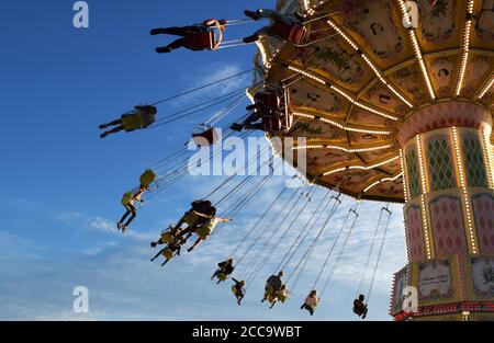 Flugsessel Fahrt in Tivoli, Kopenhagen Stockfoto