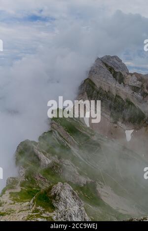 Schöne Erkundungstour durch die Appenzeller Berge in der Schweiz. - Appenzell/Alpstein/Schweiz Stockfoto