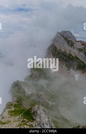 Schöne Erkundungstour durch die Appenzeller Berge in der Schweiz. - Appenzell/Alpstein/Schweiz Stockfoto