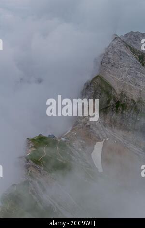 Schöne Erkundungstour durch die Appenzeller Berge in der Schweiz. - Appenzell/Alpstein/Schweiz Stockfoto