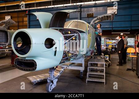 Flugzeugproduktion der Socata TBM 900 und 950 in der Flugzeugfabrik Deher-Socata am Flughafen in Tarbes Südfrankreich. Stockfoto