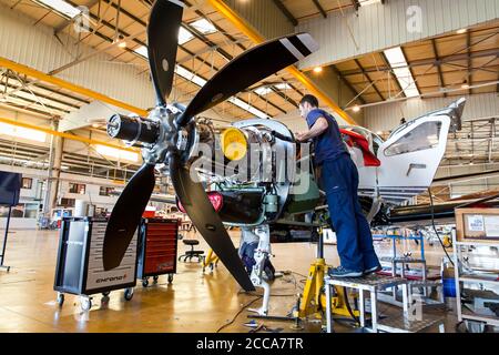 Flugzeugproduktion der Socata TBM 900 und 950 in der Flugzeugfabrik Deher-Socata am Flughafen in Tarbes Südfrankreich. Stockfoto